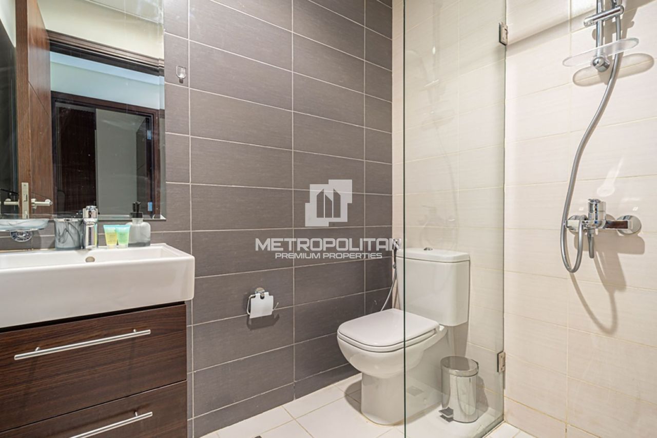 Townhouse in Dubai, UAE, 158 m² - picture 9