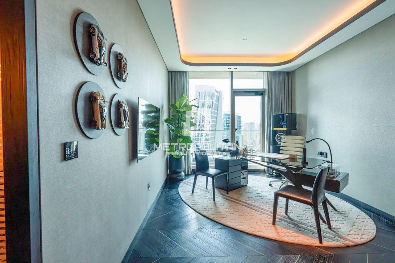 Apartment in Dubai, UAE, 248 m² - picture 10