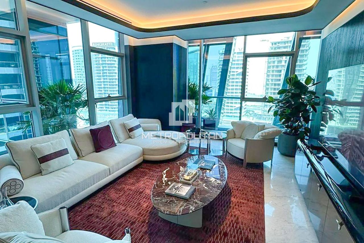 Apartment in Dubai, UAE, 248 m² - picture 11