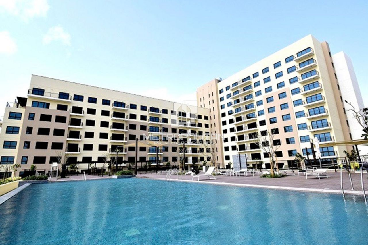 Apartment in Dubai, UAE, 60 m² - picture 18