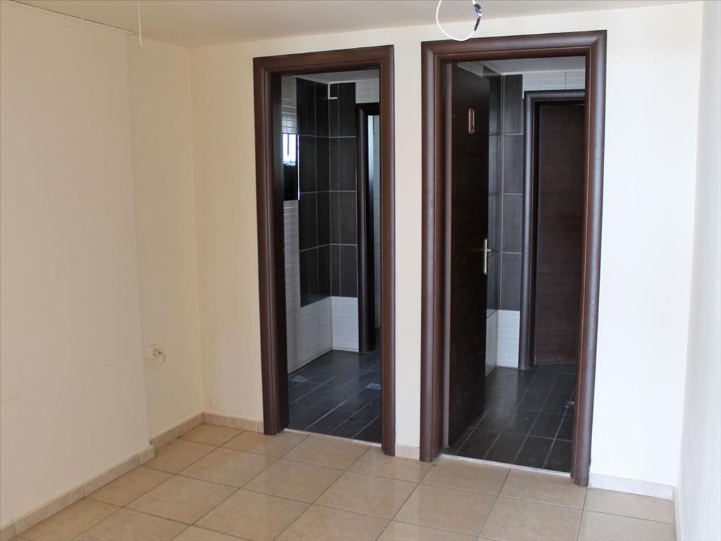 Propiedad comercial en Paralia, Grecia, 110 m² - imagen 4