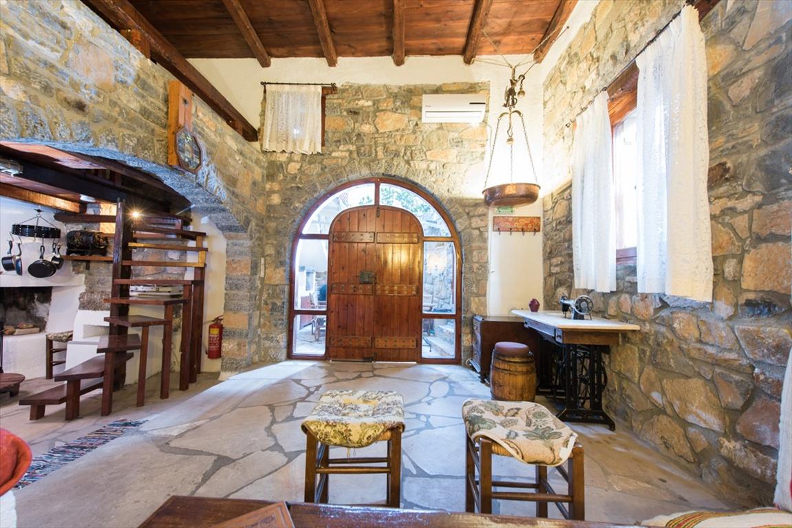 Hotel en Agios Nikolaos, Grecia, 745 m² - imagen 3