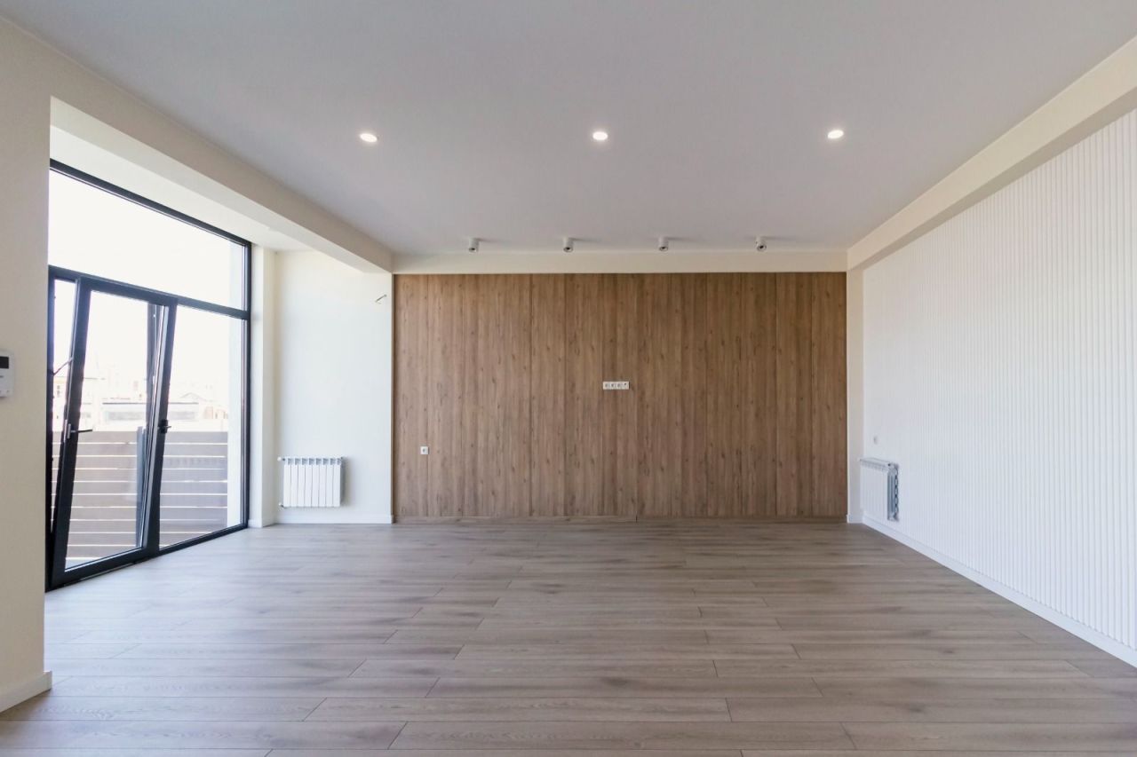 House in Tbilisi, Georgia, 215 m² - picture 2