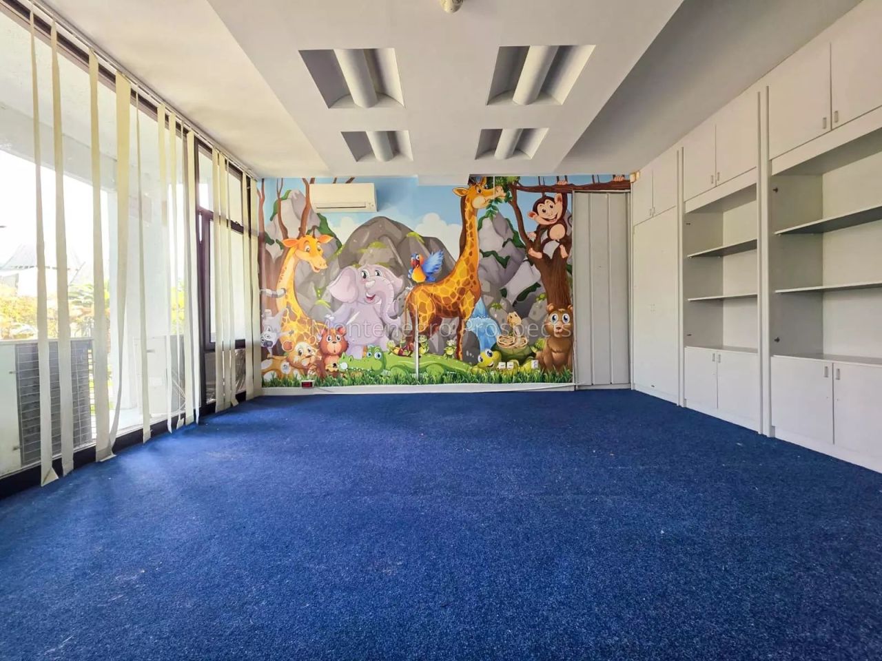 Proprietà commerciale a Bar, Montenegro, 171 m² - foto 5