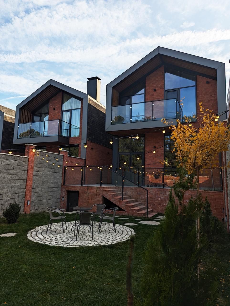 Casa a Tbilisi, Georgia, 250 m² - foto 1