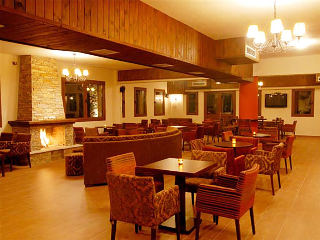 Cafetería, restaurante en Tesalia, Grecia, 743 m² - imagen 7