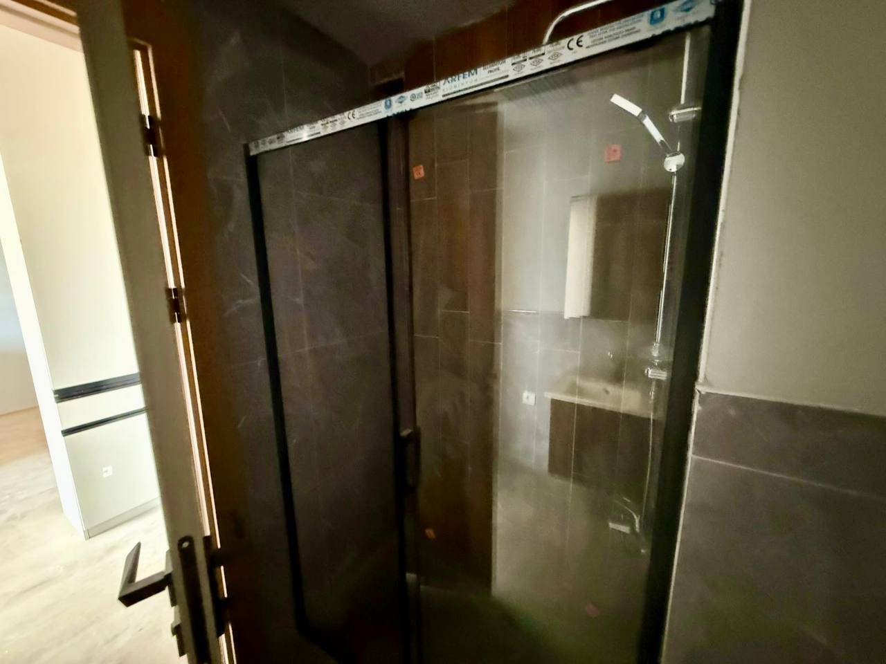 Piso en Mersin, Turquia, 65 m² - imagen 17