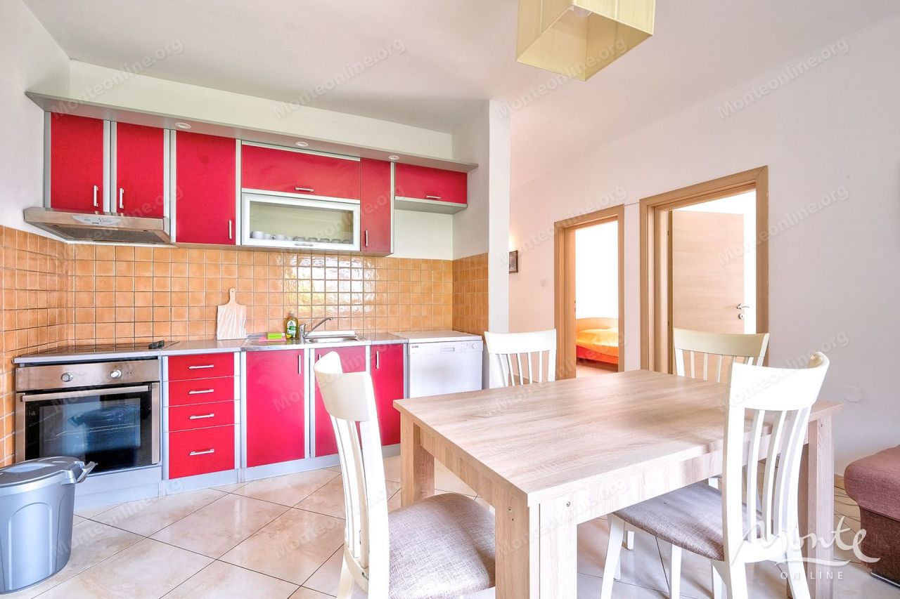 Villa in Muo, Montenegro, 174 m² - picture 10