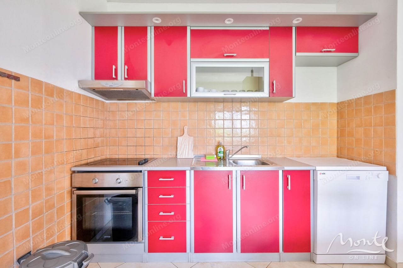 Villa in Muo, Montenegro, 174 m² - picture 11