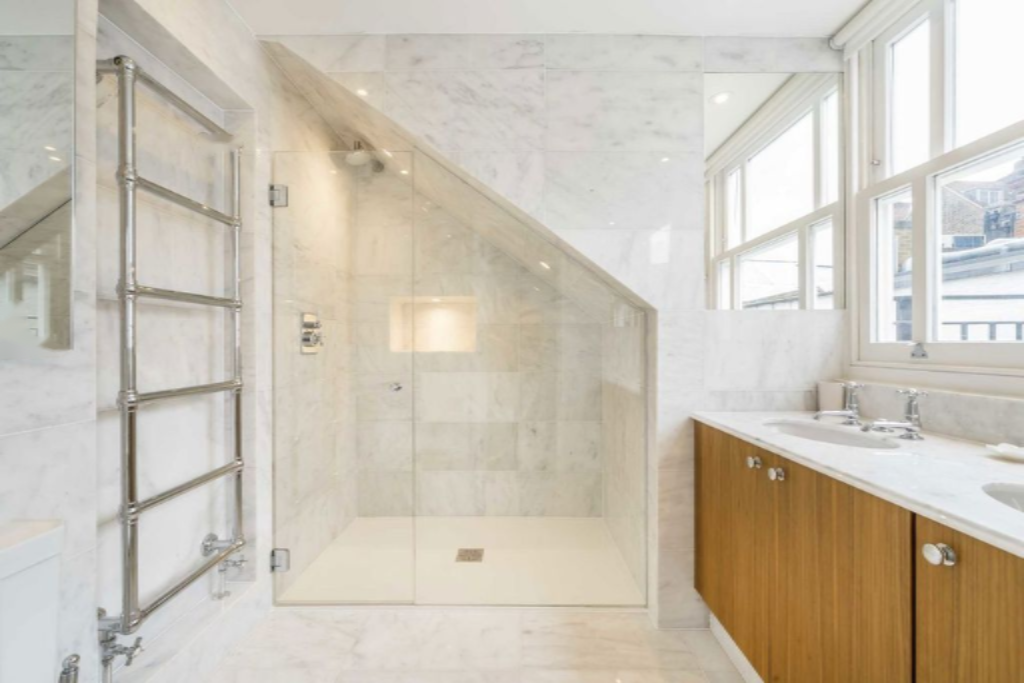 Appartement à Londres, Royaume-Uni, 170 m² - image 1