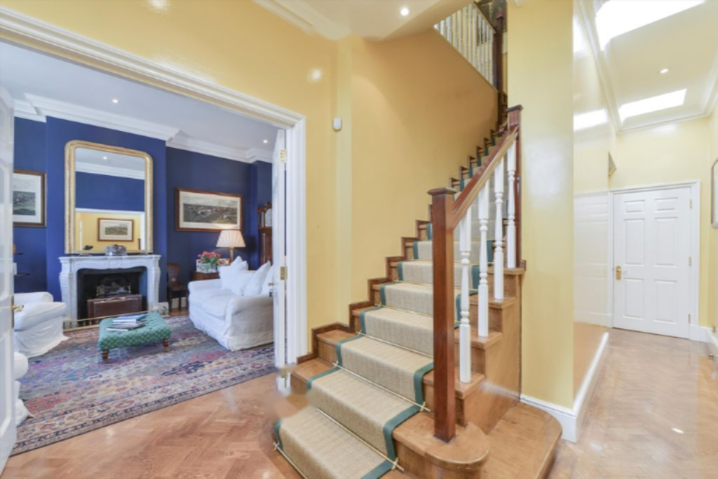 Appartement à Londres, Royaume-Uni, 361 m² - image 1