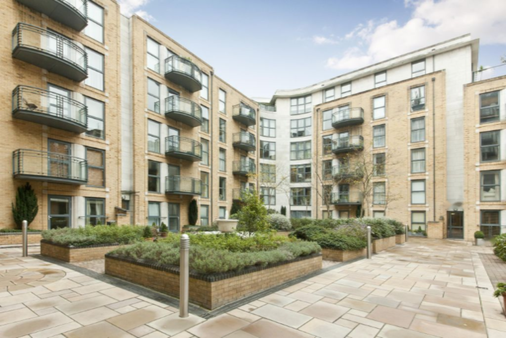 Piso en Londres, Reino Unido, 76 m² - imagen 1