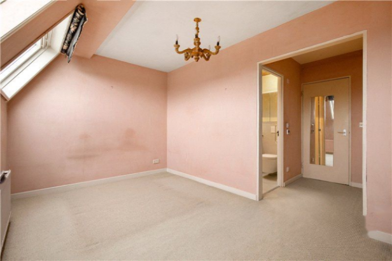 Flat in London, United Kingdom, 84 m² - picture 1