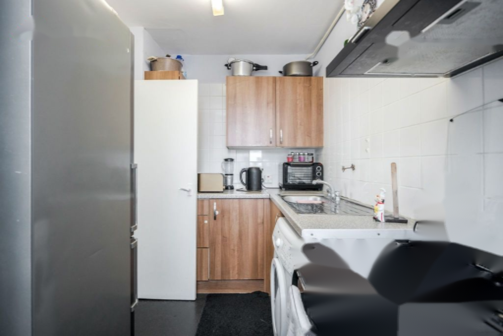 Flat in London, United Kingdom, 45 m² - picture 1