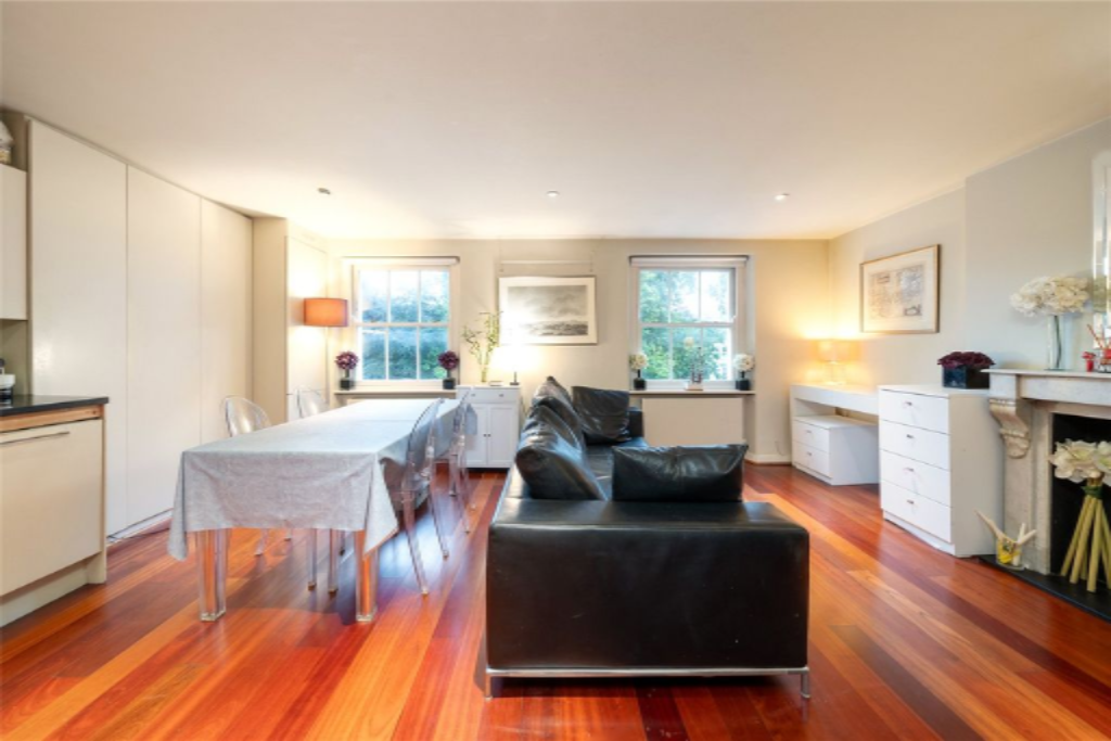 Piso en Londres, Reino Unido, 56 m² - imagen 1