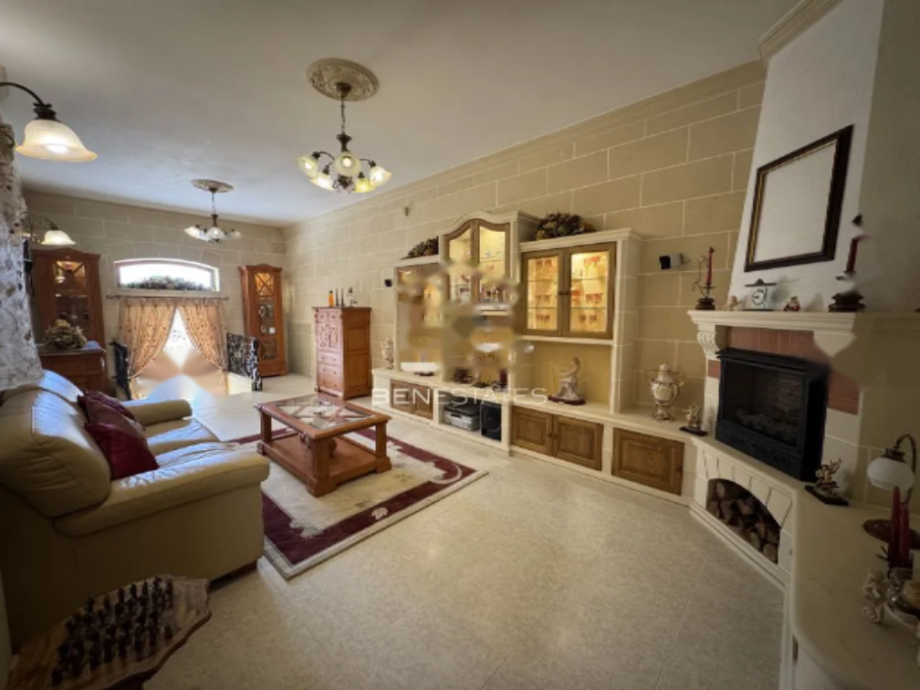 Appartamento a Qormi, Malta, 200 m² - foto 1