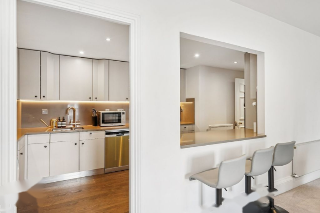 Appartamento a Londra, Regno Unito, 146 m² - foto 1