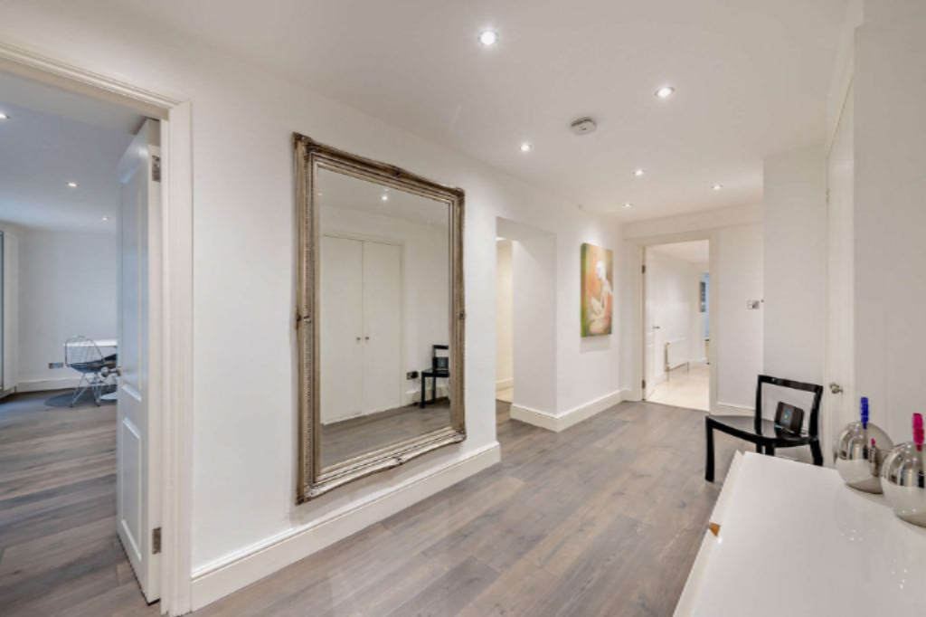 Piso en Londres, Reino Unido, 88 m² - imagen 1