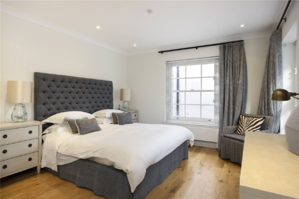 Wohnung in London, Großbritannien, 226 m² - Foto 1