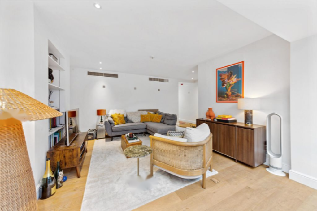 Piso en Londres, Reino Unido, 73 m² - imagen 1