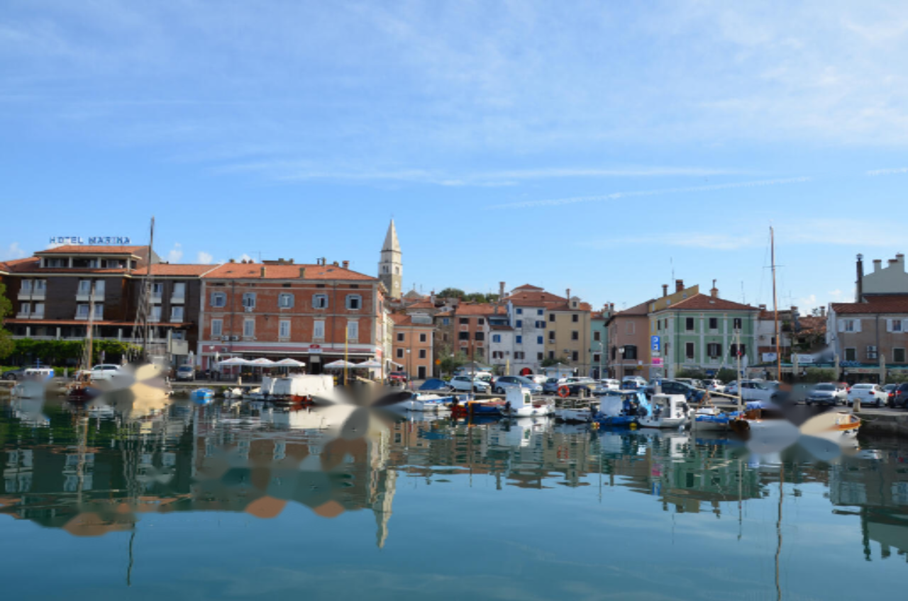 Flat in Izola, Slovenia, 66 m² - picture 1