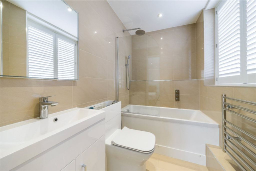 Piso en Londres, Reino Unido, 74 m² - imagen 1