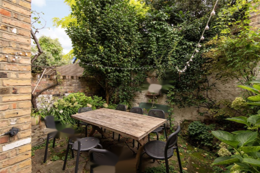 Piso en Londres, Reino Unido, 166 m² - imagen 1