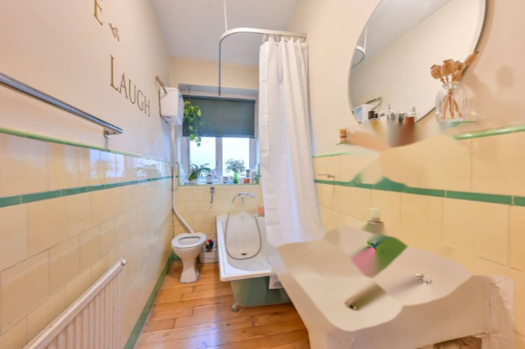 Flat in London, United Kingdom, 36 m² - picture 1