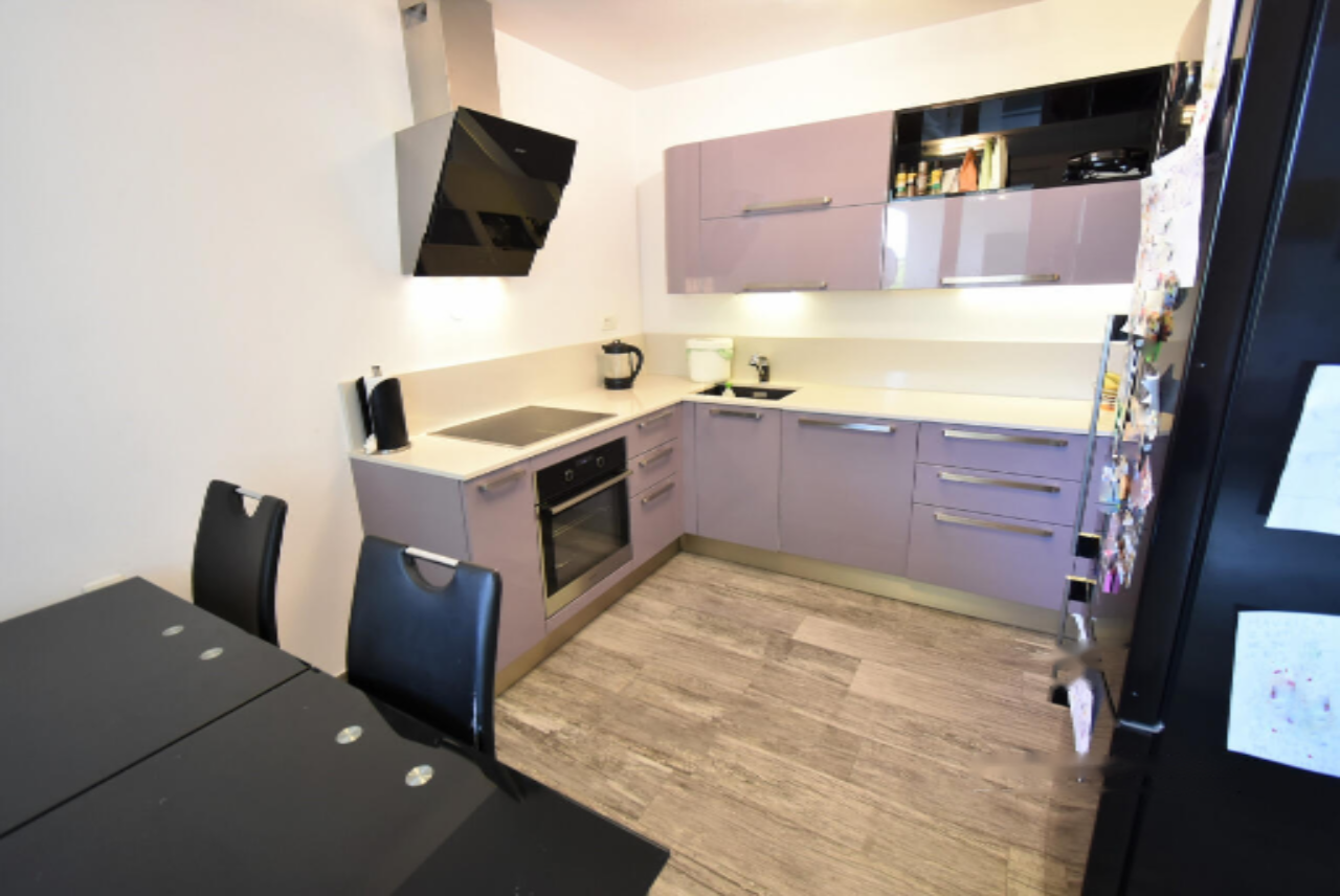 Appartement à Kozina, Slovénie, 76 m² - image 1