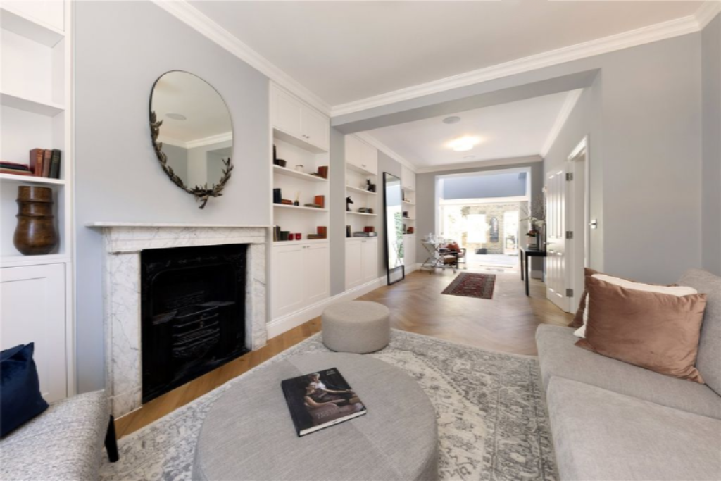 Piso en Londres, Reino Unido, 269 m² - imagen 1