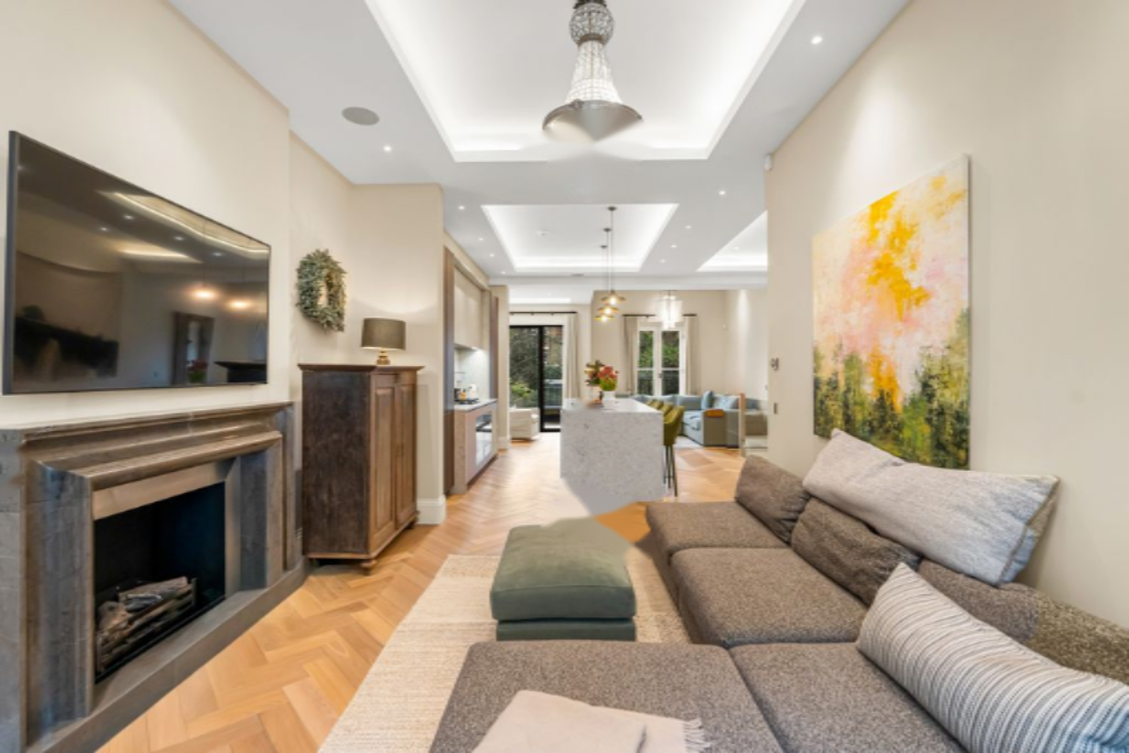 Appartement à Londres, Royaume-Uni, 170 m² - image 1