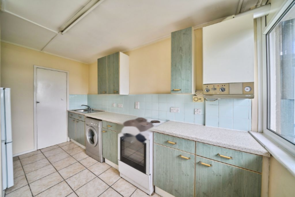 Flat in London, United Kingdom, 52 m² - picture 1