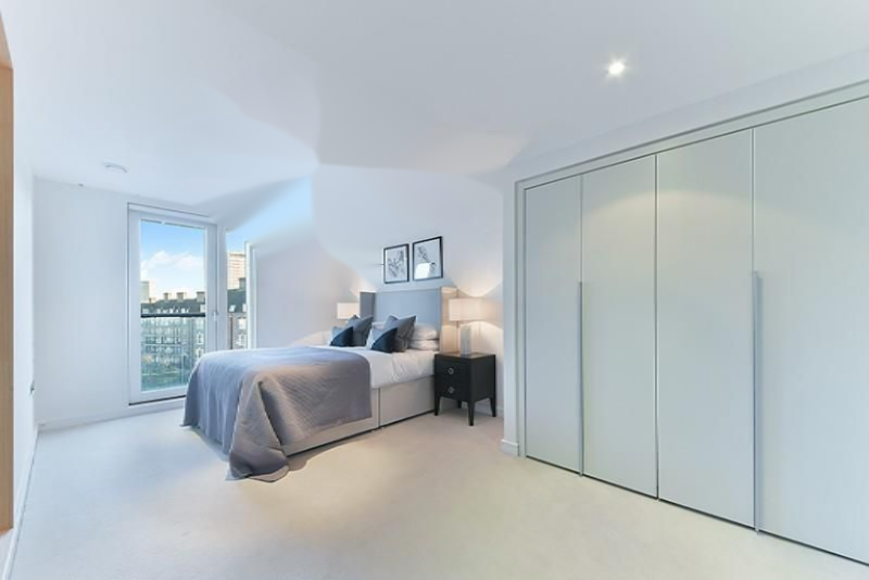 Piso en Londres, Reino Unido, 79 m² - imagen 1