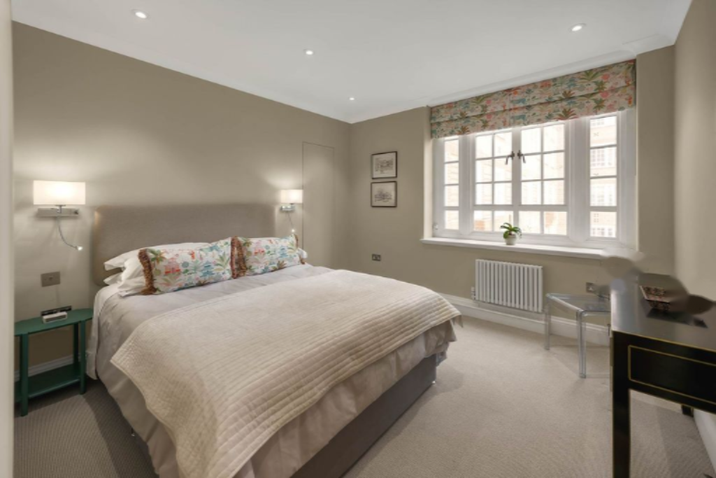 Piso en Londres, Reino Unido, 61 m² - imagen 1