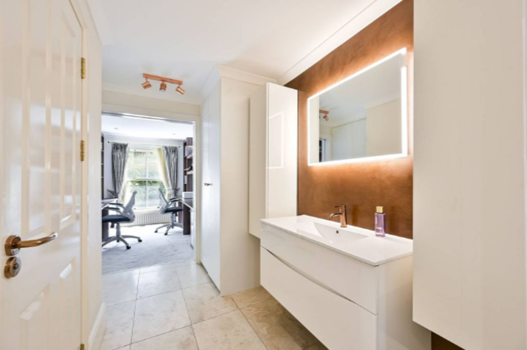 Appartement à Londres, Royaume-Uni, 223 m² - image 1