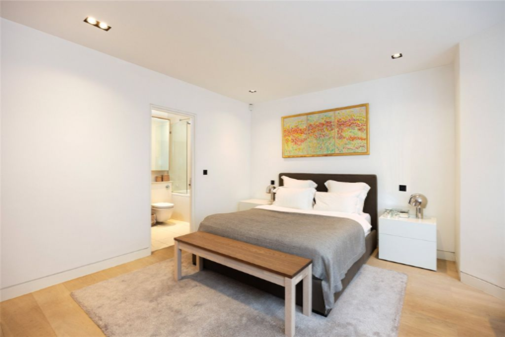 Appartement à Londres, Royaume-Uni, 160 m² - image 1