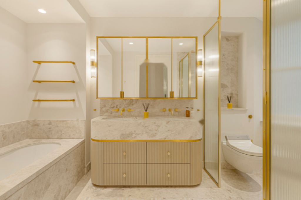 Wohnung in London, Großbritannien, 230 m² - Foto 1