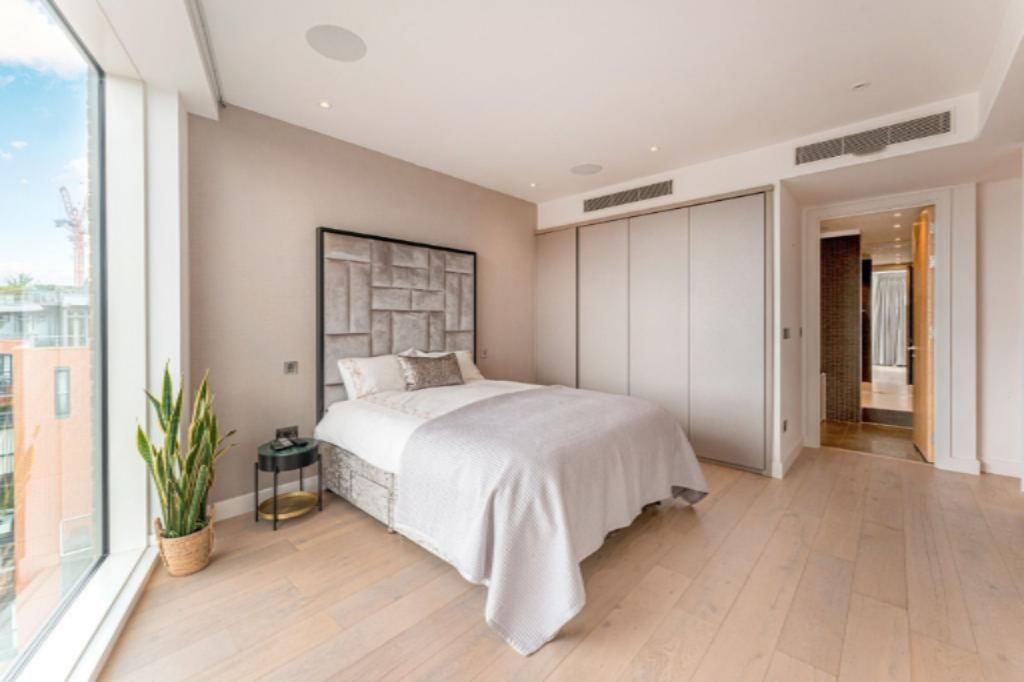 Piso en Londres, Reino Unido, 129 m² - imagen 1