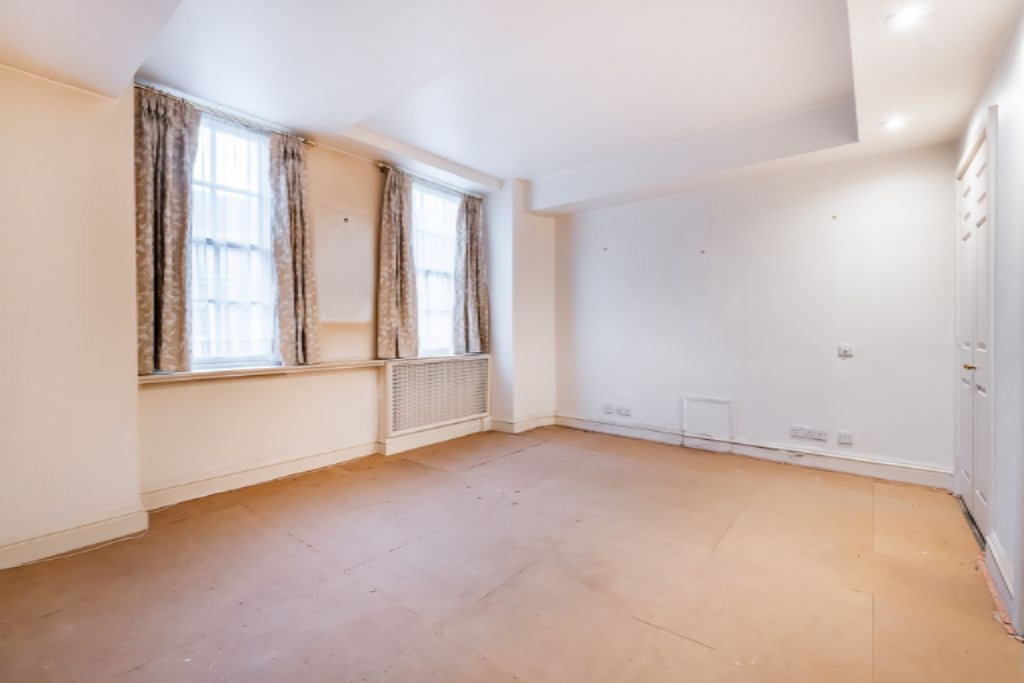 Piso en Londres, Reino Unido, 156 m² - imagen 1