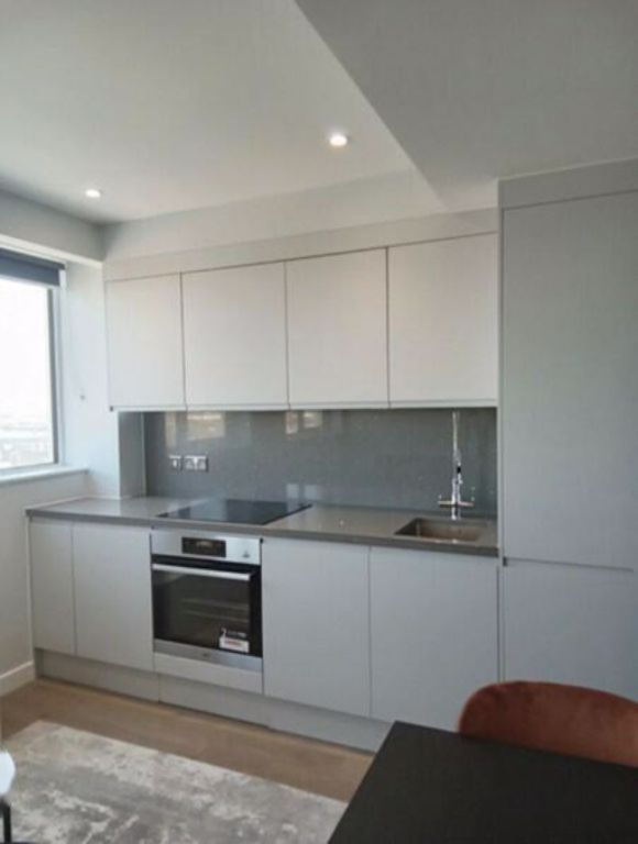 Flat in London, United Kingdom, 32 m² - picture 1