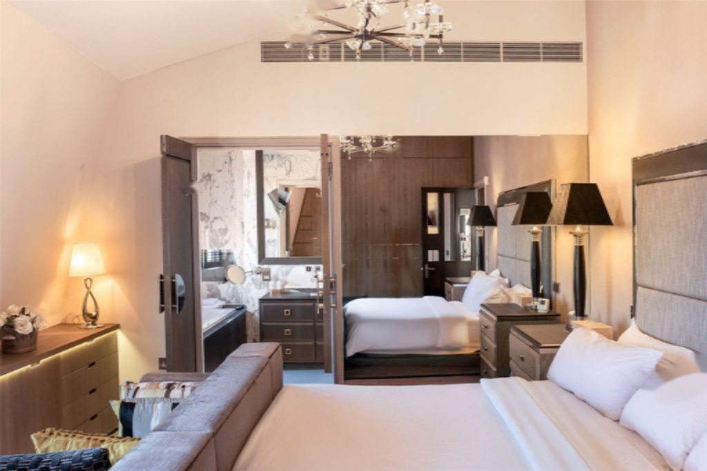 Appartement à Londres, Royaume-Uni, 148 m² - image 1