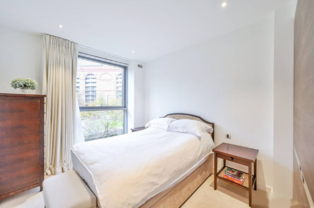 Piso en Londres, Reino Unido, 109 m² - imagen 1