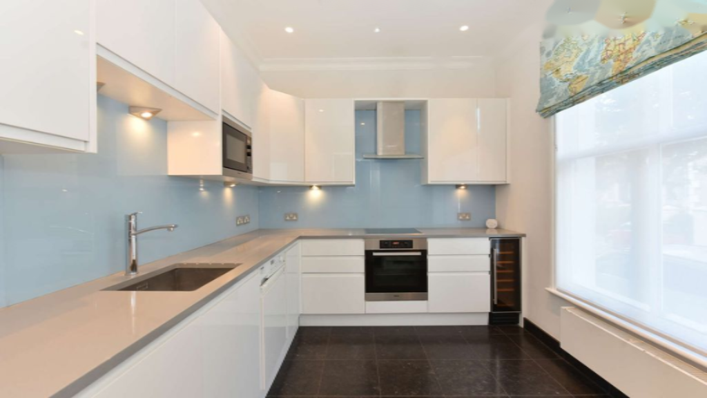 Piso en Londres, Reino Unido, 81 m² - imagen 2