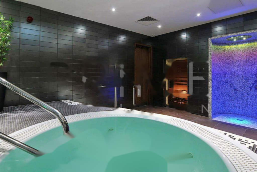 Flat in London, United Kingdom, 53 m² - picture 2