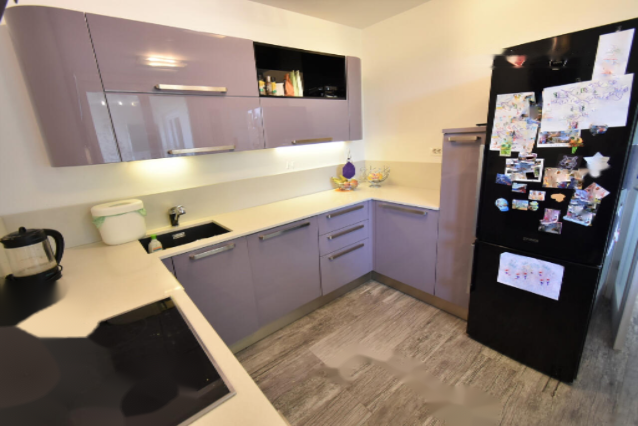 Appartement à Kozina, Slovénie, 76 m² - image 2