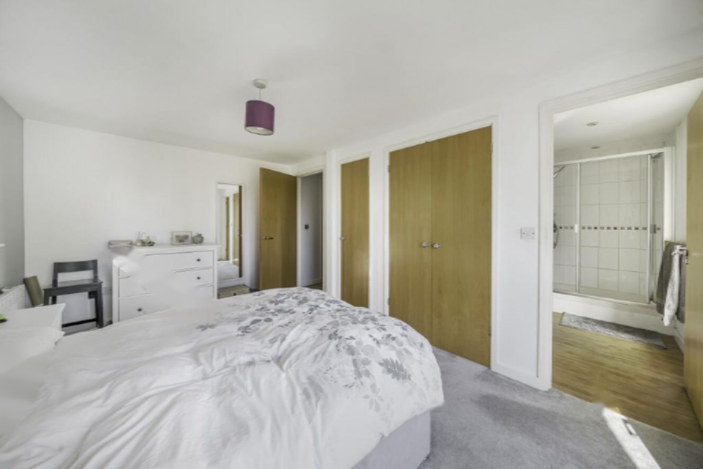 Piso en Londres, Reino Unido, 84 m² - imagen 2