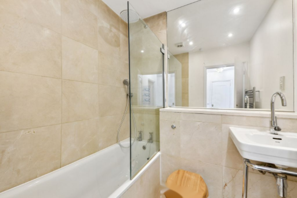 Wohnung in London, Großbritannien, 75 m² - Foto 2