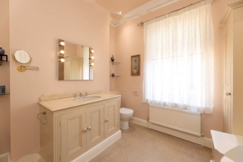 Piso en Londres, Reino Unido, 128 m² - imagen 2