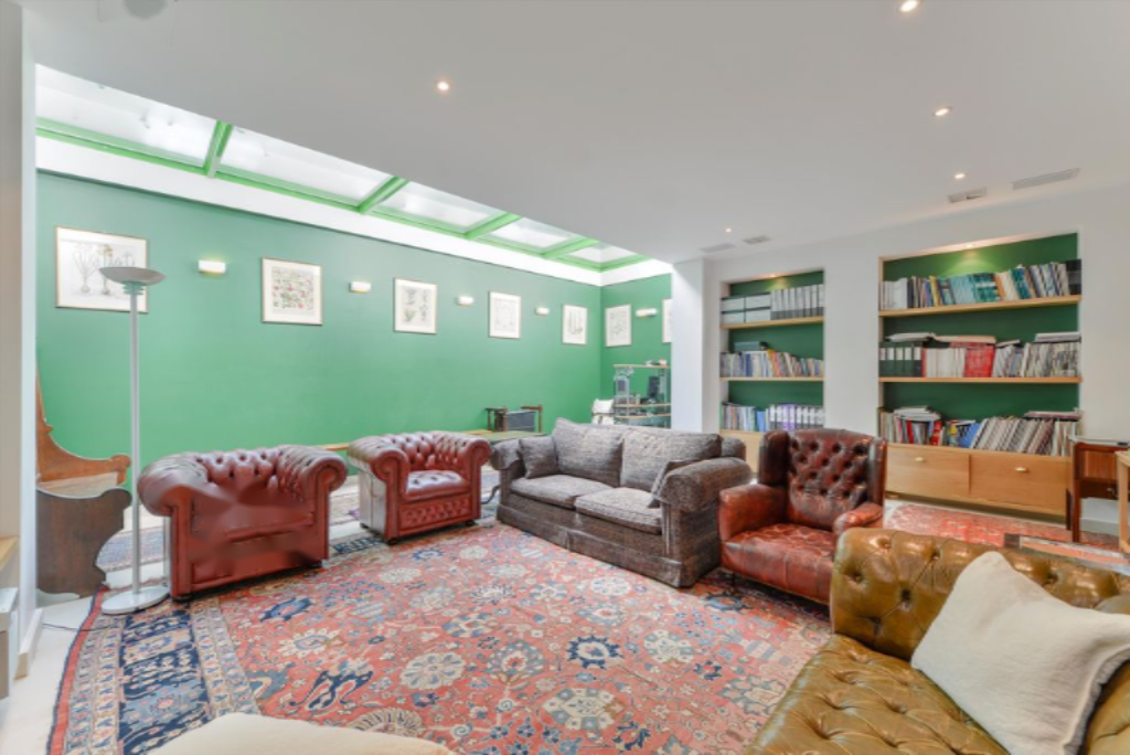 Appartement à Londres, Royaume-Uni, 361 m² - image 2
