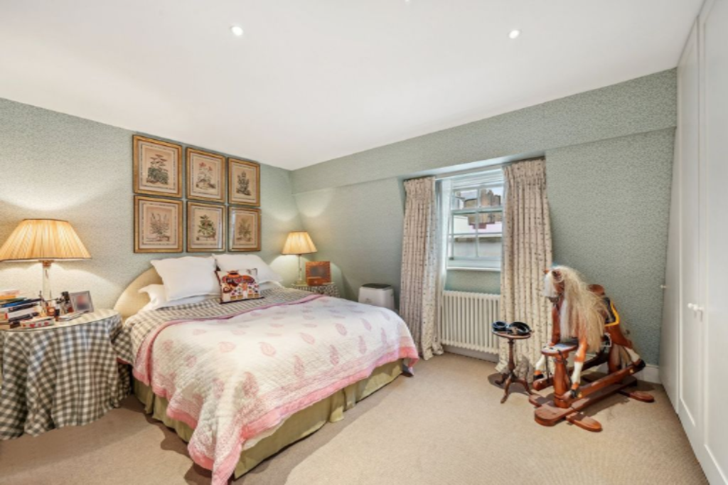 Piso en Londres, Reino Unido, 149 m² - imagen 2